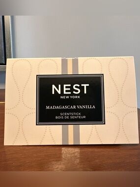 NEST Fragrances Madagascar Vanilla ScentStick - carded sample with sealed stick